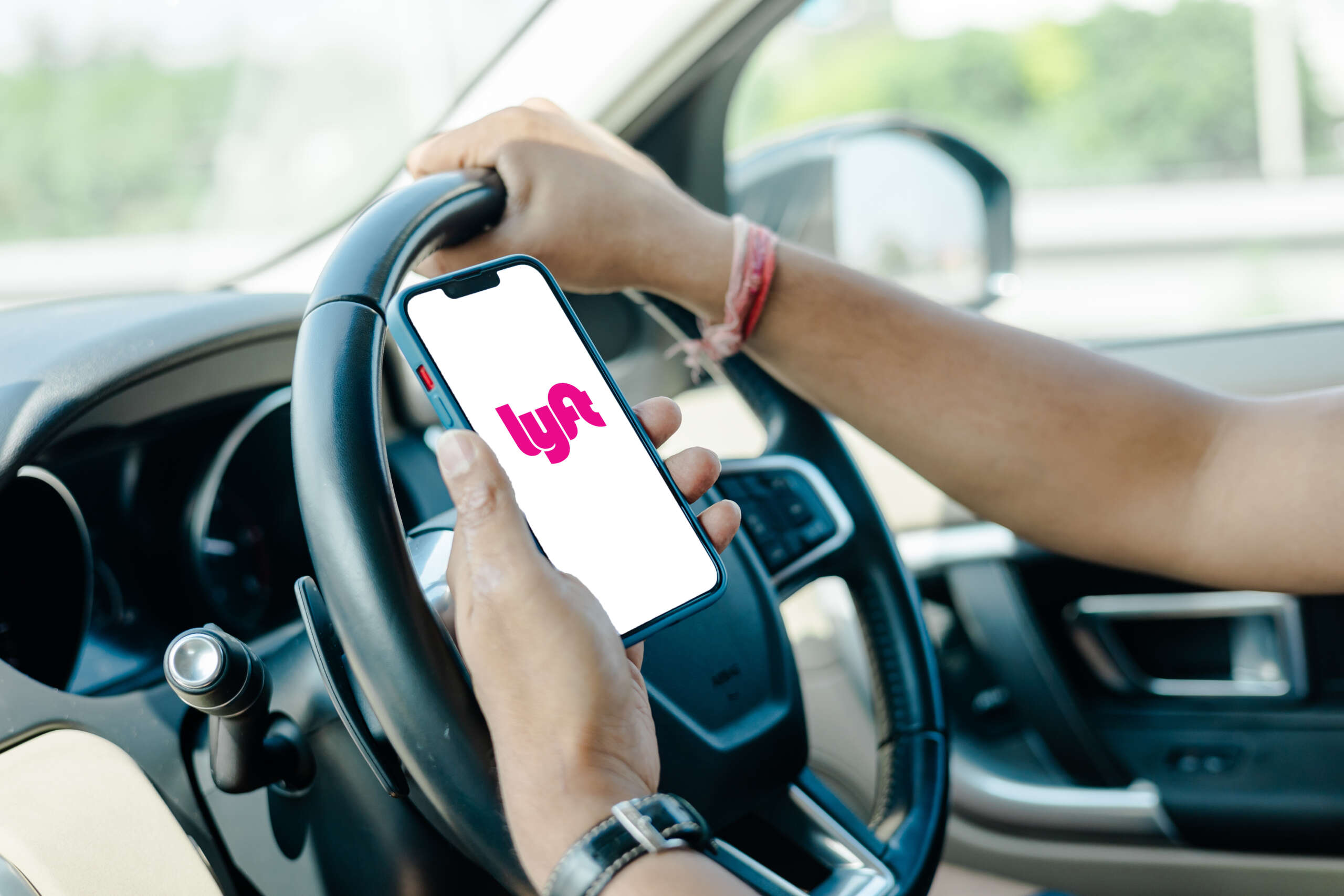 How Much Do Lyft Drivers Make?